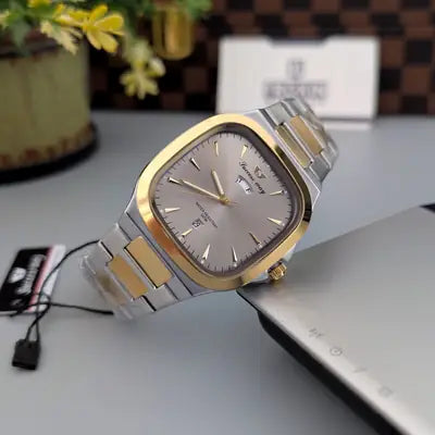 Men's Skin Friendly Strap Watch